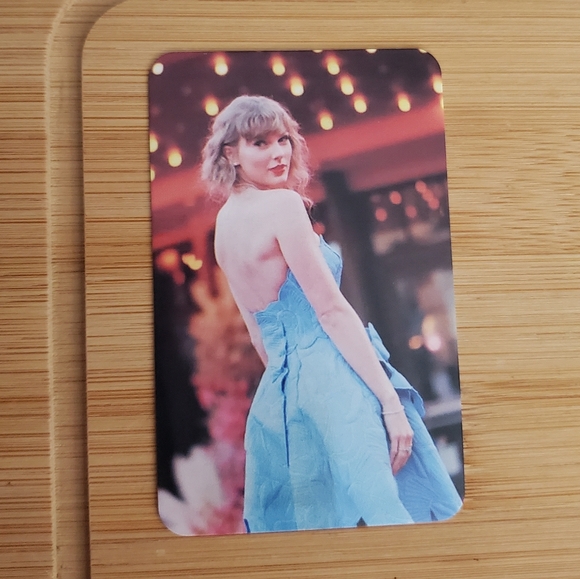 Taylor Swift Photo Card Set (8) - Picture 2 of 9